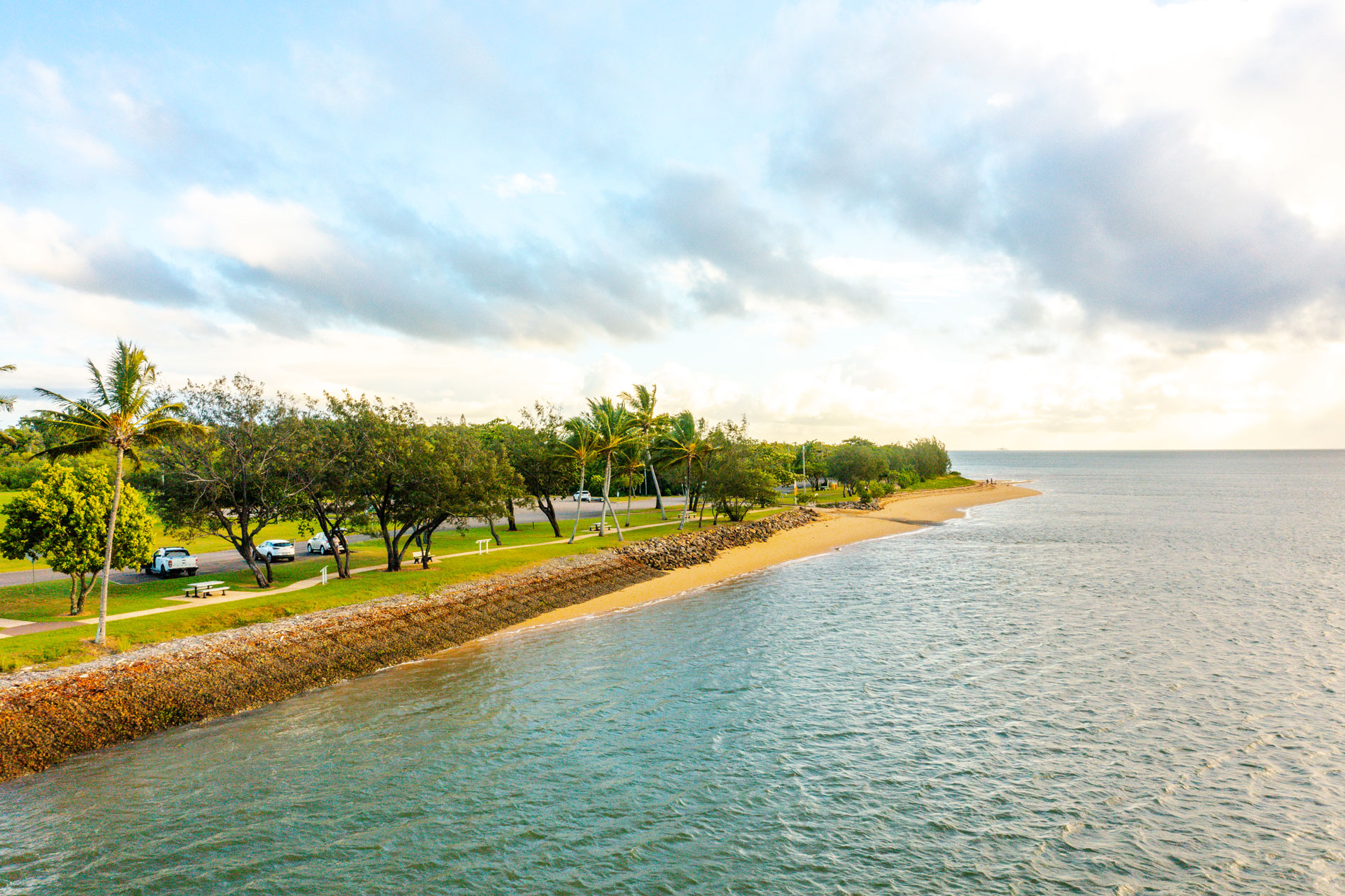 The_Hinchinbrook_Way_HL_0100.jpg